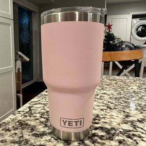 Yeti tumbler